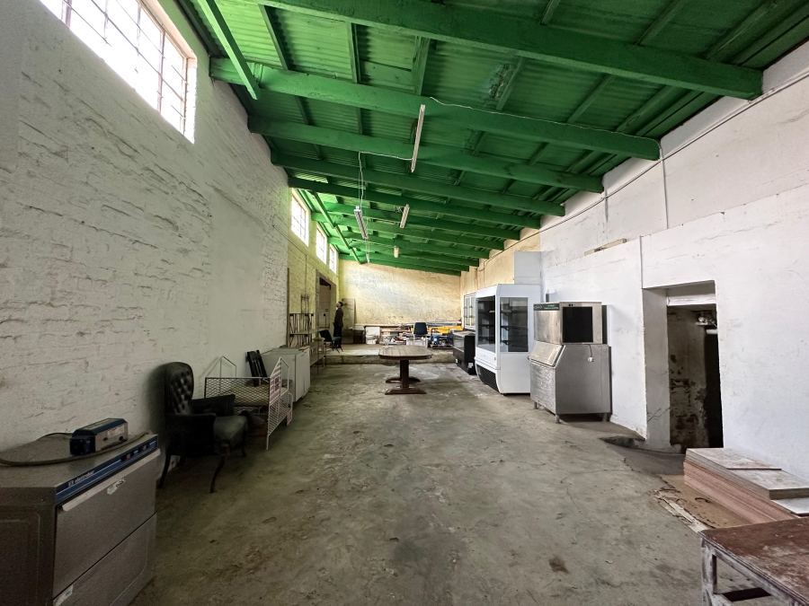 To Let Commercial Property for Rent in Gardens Western Cape